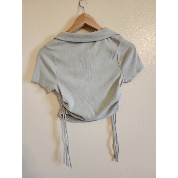 PAC CARES Light Green 3-Snap Collared, Ruched Crop Top Size S - Picture 2 of 6
